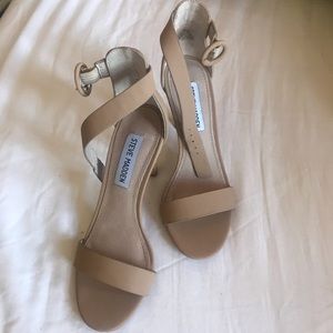SOLD new Nude Steve Madden strappy heels